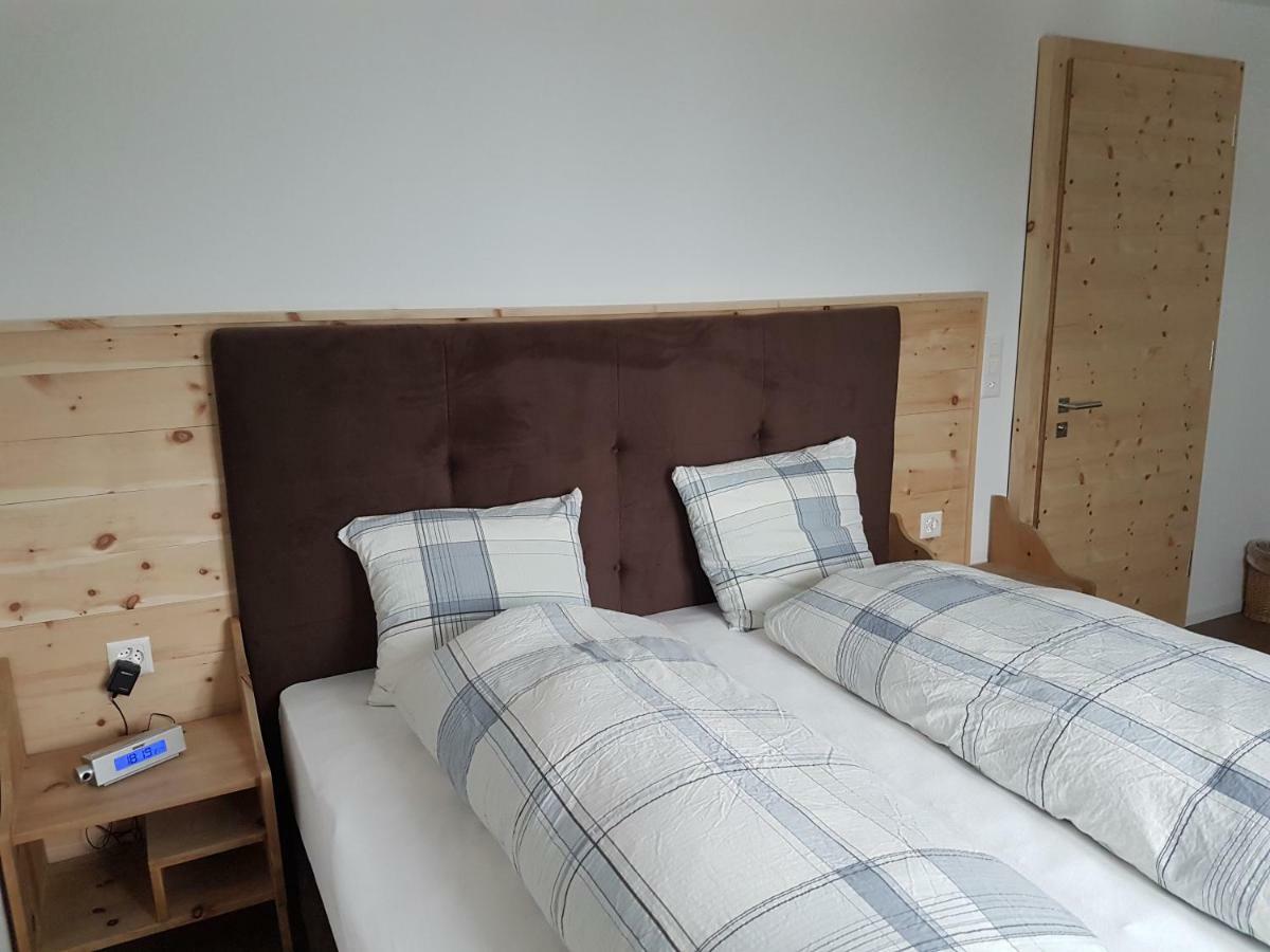 Hotel Suesom Give Tschierv Eksteriør billede
